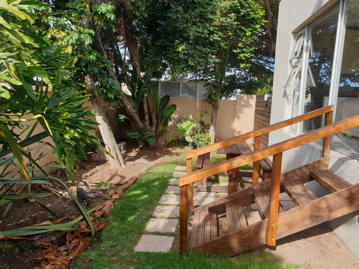 Amakaya Backpackers Travellers Accommodation Plettenberg Bay Exterior foto